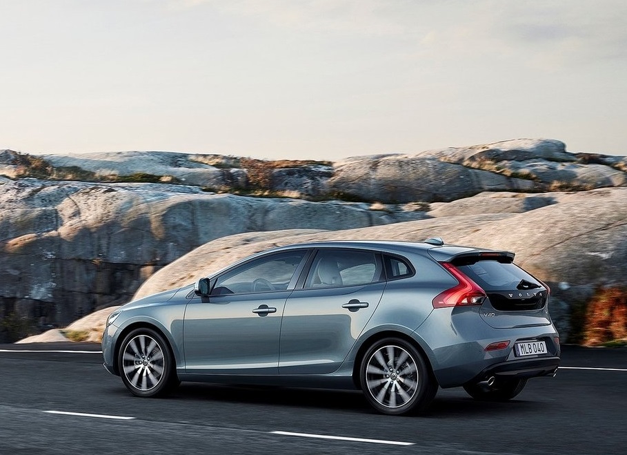 Volvo V40 Prijzen Afmetingen Gewicht En Andere Specificaties Autorai Nl